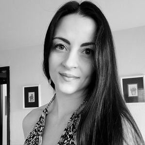 Closet Info HERE👈